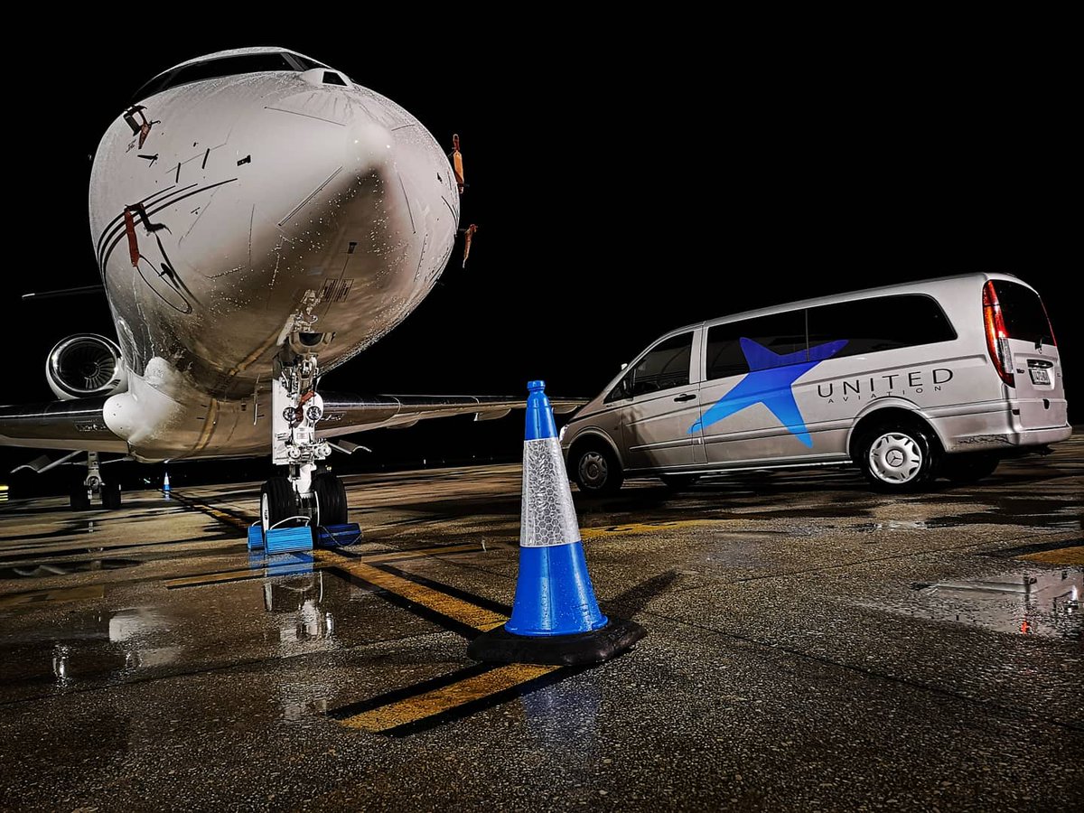 unitedaviation1's tweet photo. Singing in the rain..... At #LEST
@netjets #onlynetjets
✈️✈️☔☔☔
.
OCC H24
📞 +34.91.393.6775
📧 ops@unitedaviation.es
#bombardier #gl6t #filterless #bizav #bizjet #aviationdaily #avgeek #airportlife #ramplife #flysafe #luxurylifestyle #vip #privatejet #privatejets #onlynetjets https://t.co/suAkTvDLza
