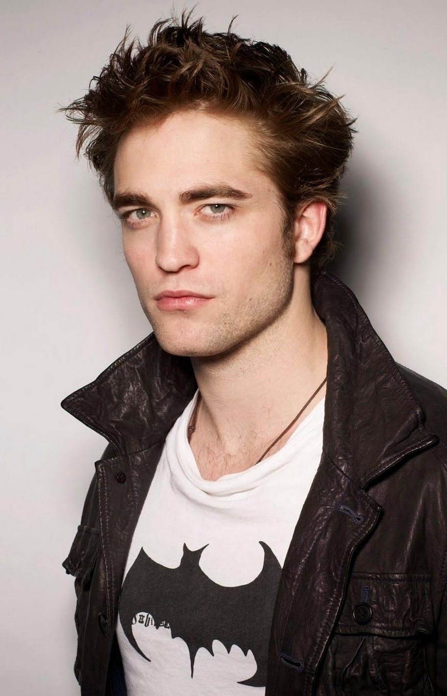 Happy birthday to robert pattinson!!

my favourite actor of all time  