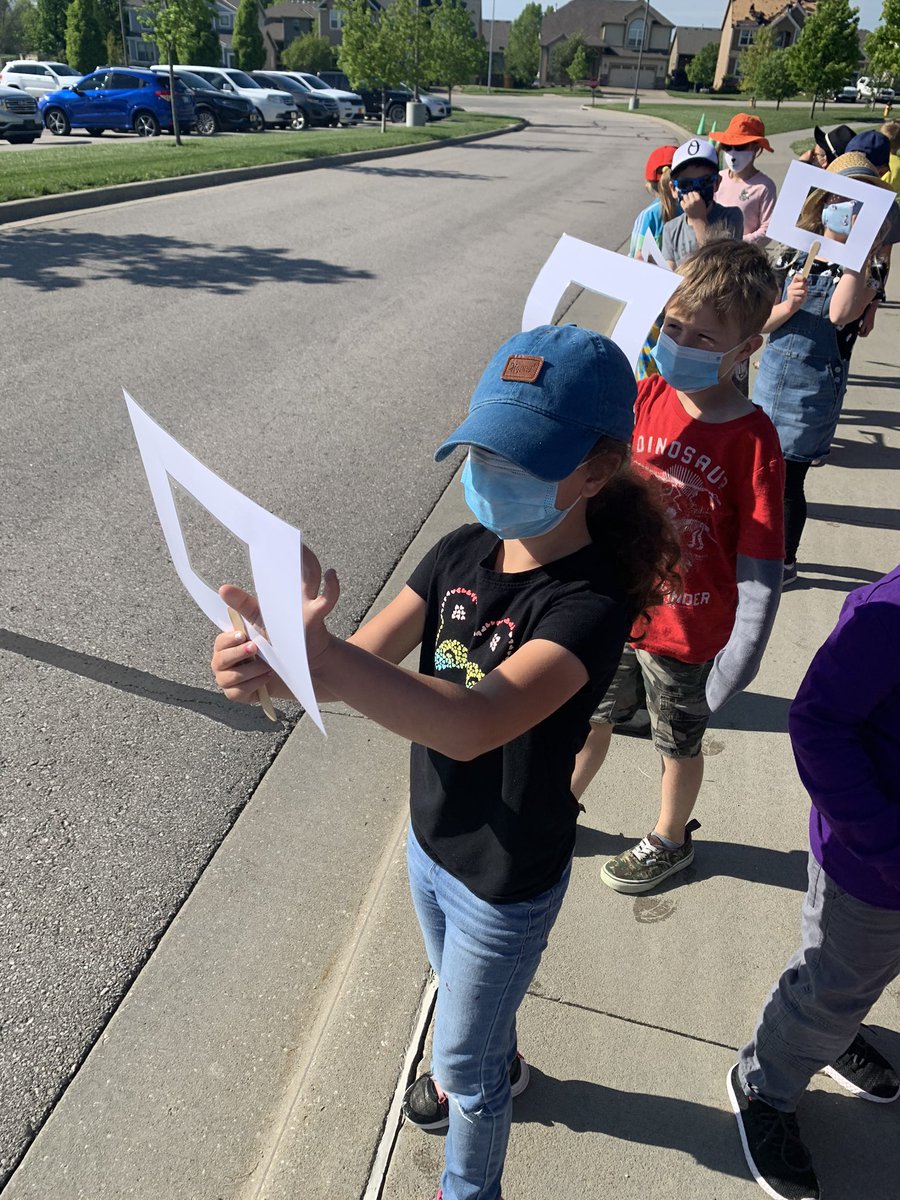 book_erica's tweet photo. Using our cloud inspectors to learn about different types of clouds ☁️☁️ #wolfcreekadventures https://t.co/umQXE9zHu9