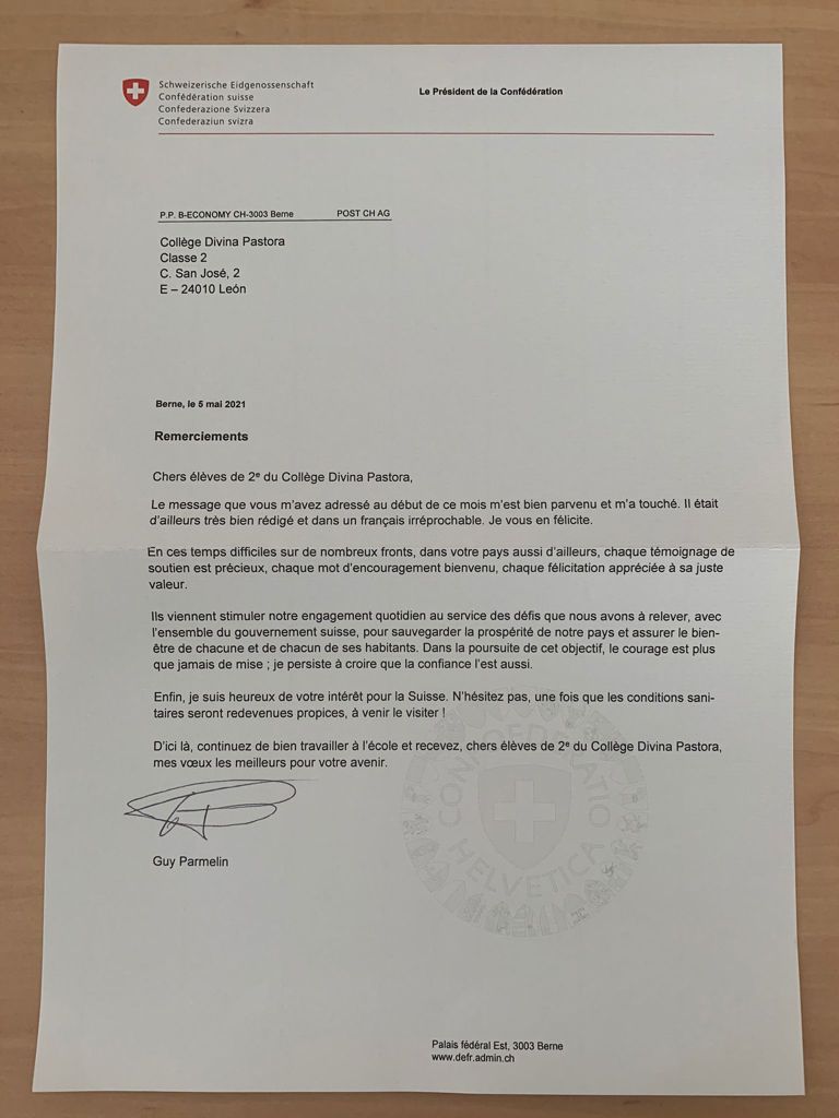 PastorinasLeon's tweet photo. Seguimos recibiendo respuesta a nuestras cartas a los líderes mundiales. #somospastorinas #leonesp #cuentaconmigo #weloveenglish https://t.co/LlJoNidzbe