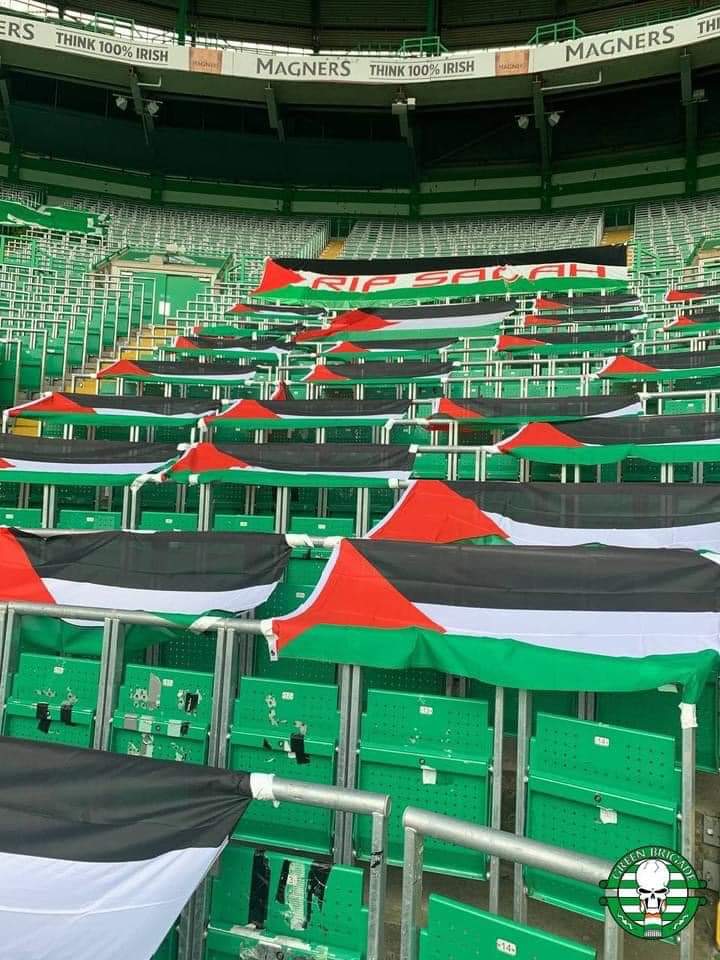 Fans of Scotland's Celtic FC cover the stands with Palestinian flags in solidarity with the Palestinian struggle for freedom and dignity.

#GazaUnderAttack
#Gaza_Under_Attack
#savesheikhjarrah 
#ŞeyhJarrahmahallesinkurtarın