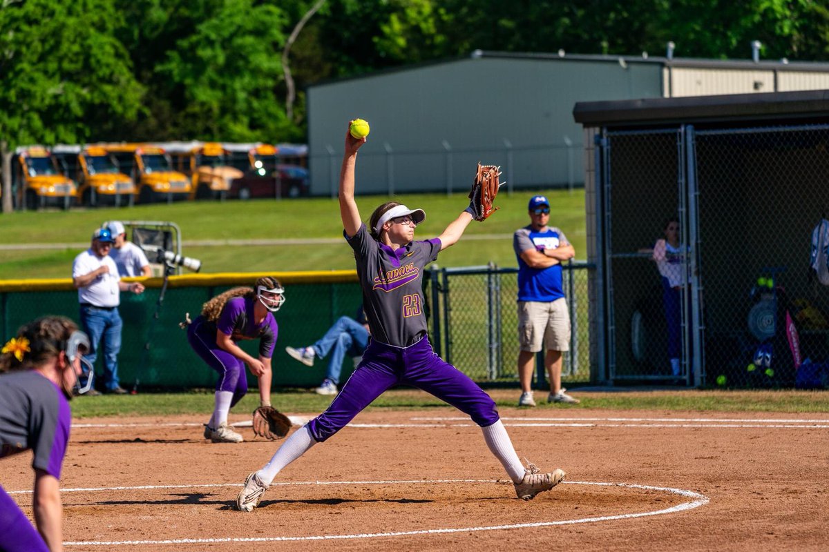 LavacaSoftball's tweet photo. Congratulations to our Senior Kinzee Jo Brown being named All-Conference. She had 15 RBIs with 15 hits while batting .234 with an on base percentage of .338. In her first and only year pitching Varsity games she did a great job with 112 K. Congrats on a good year! https://t.co/58RcjKhE40