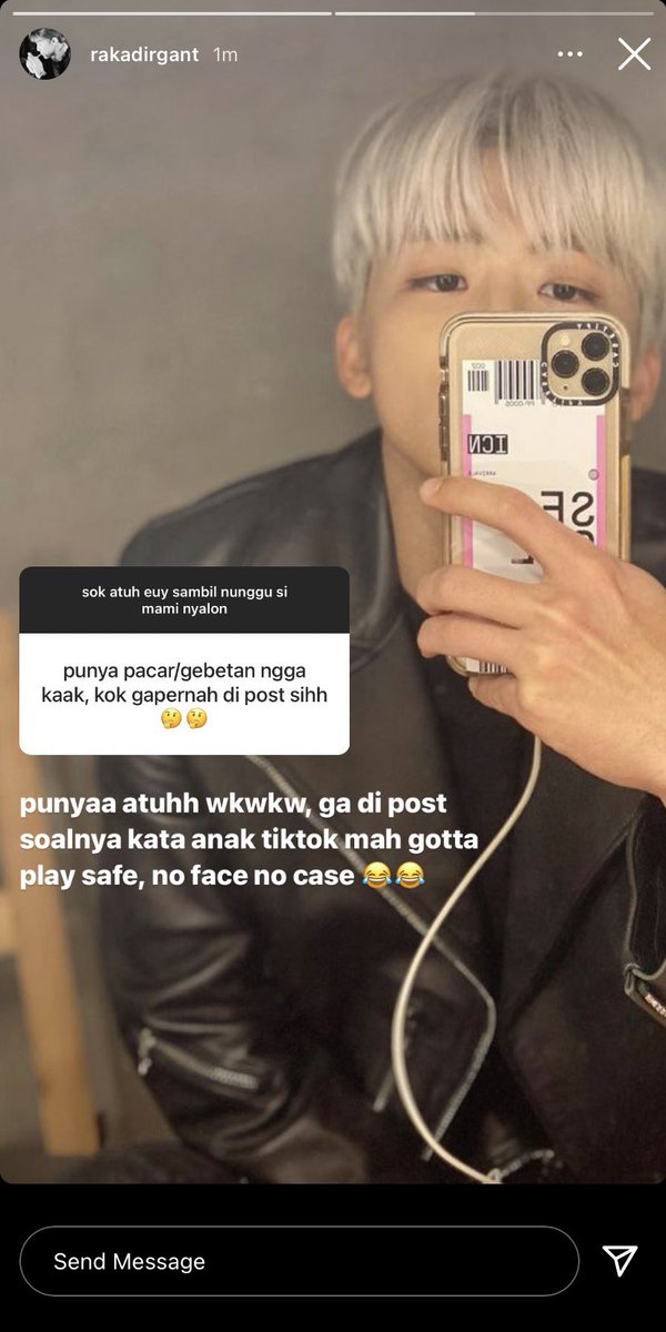 noa tweet media