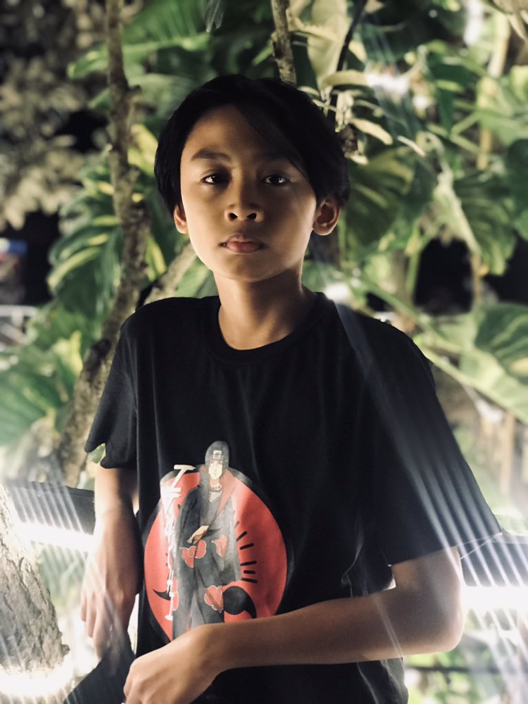 royaugust's tweet photo. Bee cool trey https://t.co/6YFgXvW6ti