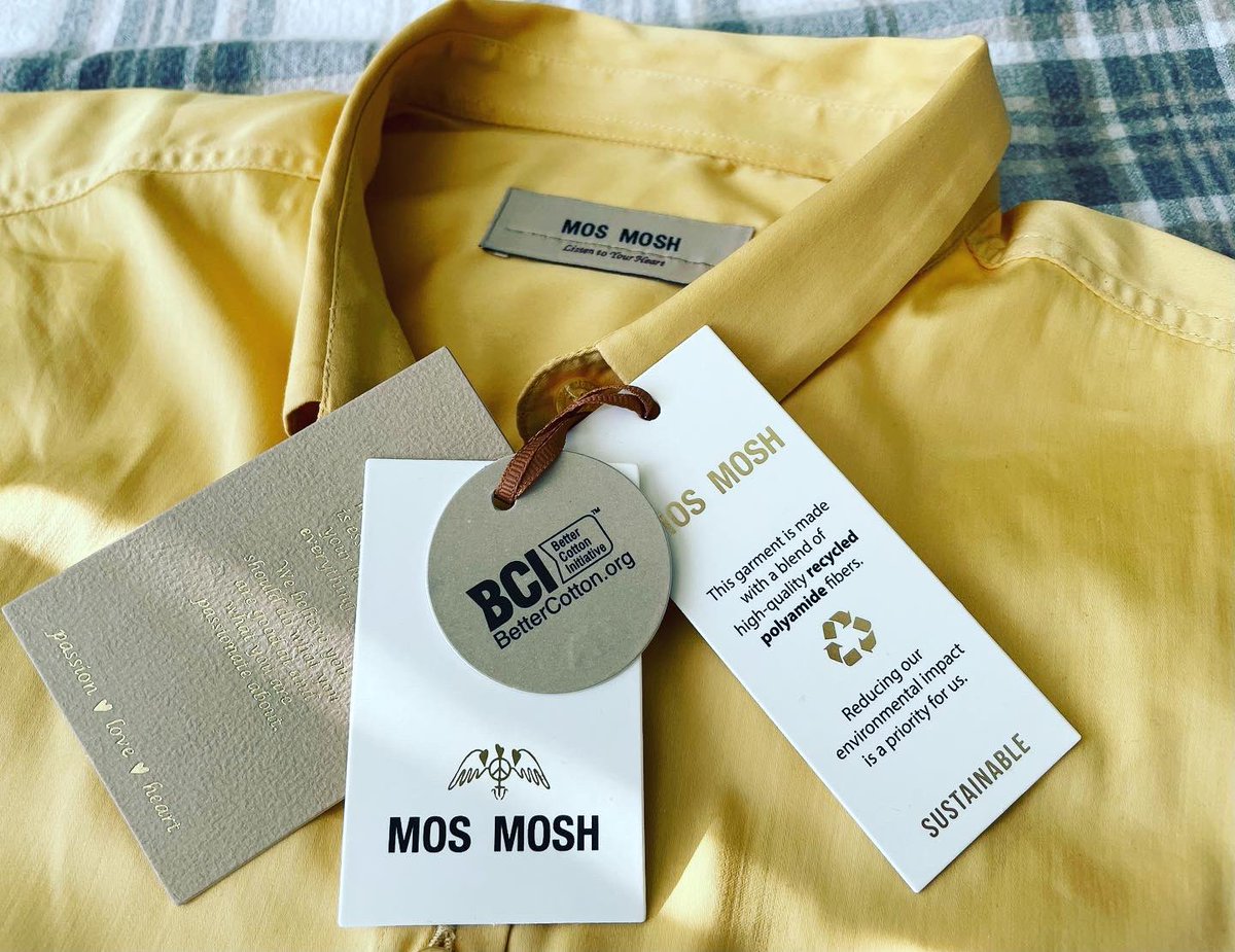 VastustamatonV's tweet photo. Vastuullinen kesä-look! Sustainable summer look!💚 @MosMoshJeans 

#recycledpolyamide
#environmentalimpact 
#bettercottoninitiative
#vastuullisuus
#sustainability
#vastustamatonvastuullisuus 
#💚
#✅ https://t.co/D8WB3qNtjn