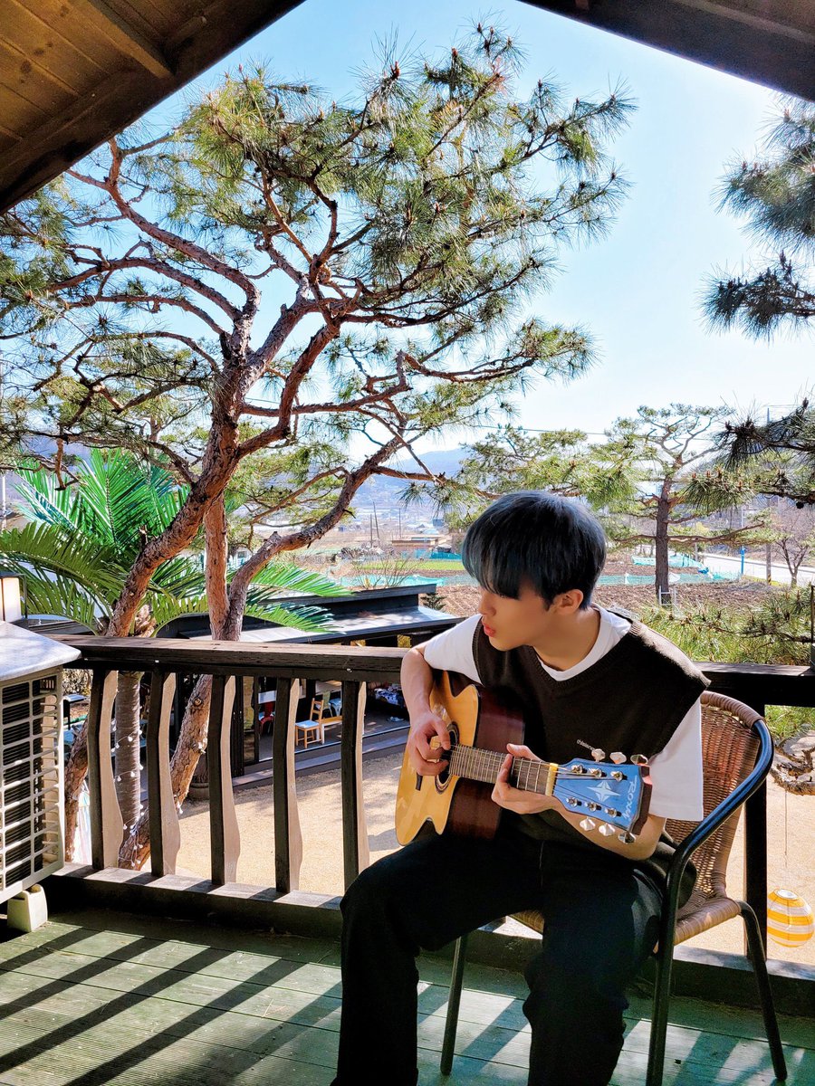 hellopipporr's tweet photo. ผมหล่อก็หาว่าผมเก๊ก https://t.co/v1HkCRhBPU