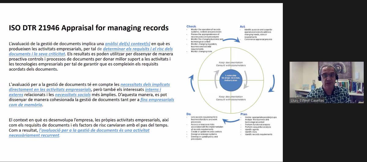 Recordeu que després de la presentació de <a href="/lecasellas/">Lluís-Esteve Casellas</a> obrim micros i debat! Parlem d'avaluació #preuambició