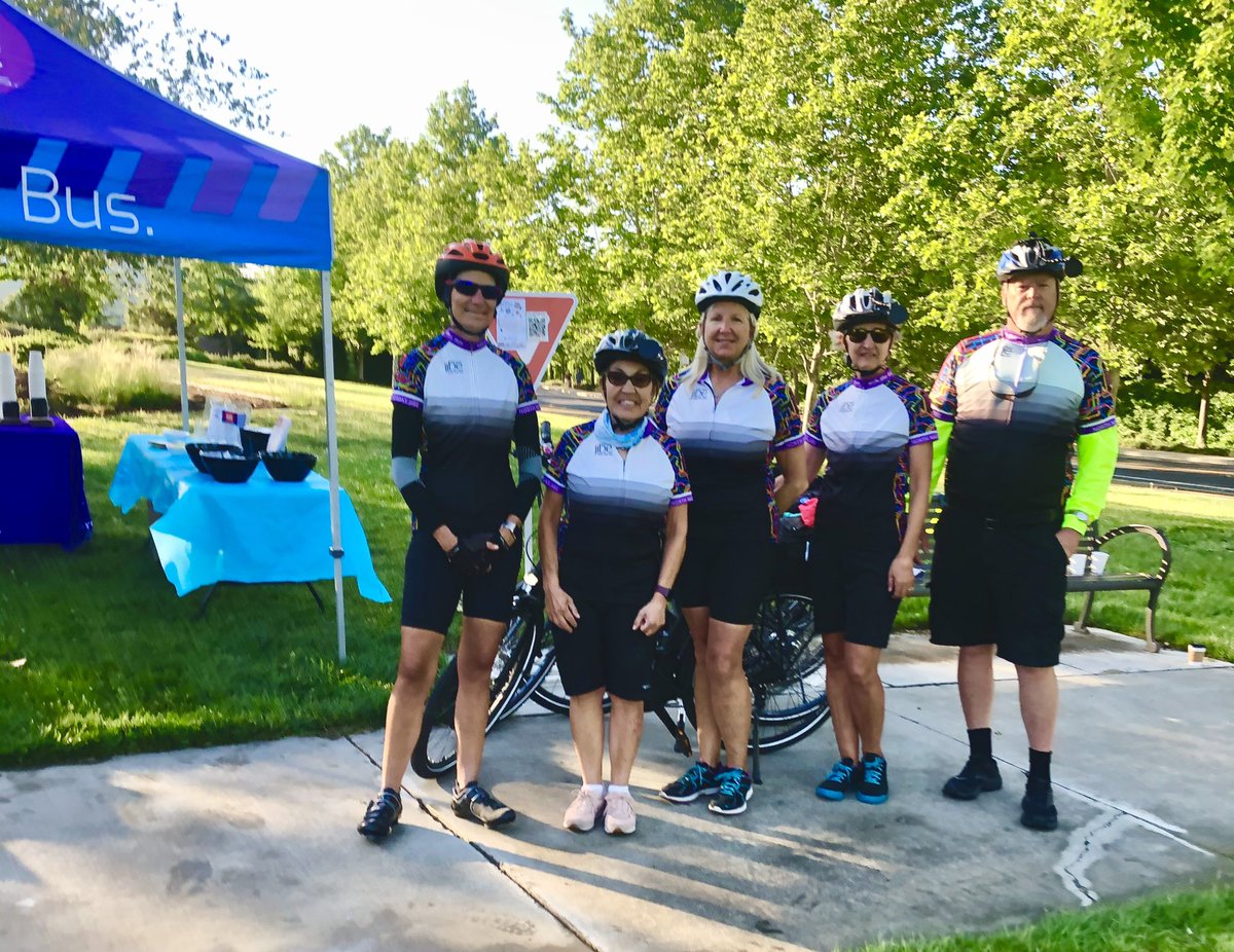 JibeWithUs's tweet photo. Brake fast for grab and go @MaestrocafeCafe coffee and breakfast at Burberry Park this morning!
#MayIsBikeMonth #bike #LivableCities #TransportationDemandManagement #TDM #TDMWEEK https://t.co/OP25NkNrp0
