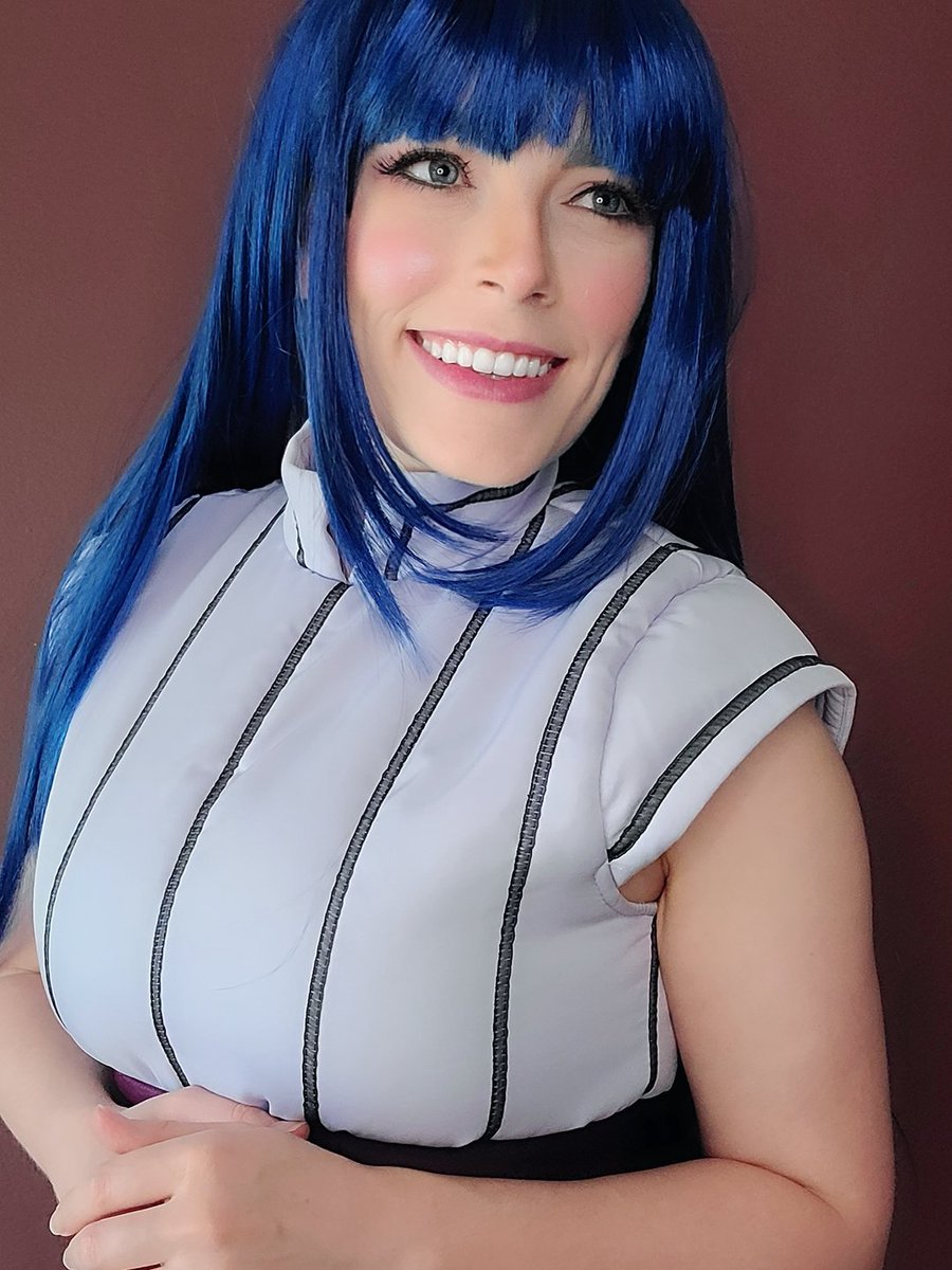 princessbilbo's tweet photo. #makeupmay week 2!
Back in 2005, Hinata was supposed to be my first cosplay, but I ended up doing Temari instead. But finally, after all these years, I got to be best girl~
Costume @miccostumes
Challenge @TheDeLaDoll https://t.co/e5ABgtUHtA