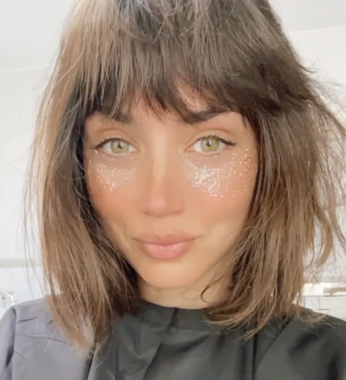 Ана сама. Some в английском языке. Some в английском языке. Ана бекута мито бекриjо. Bosnian bekrija.