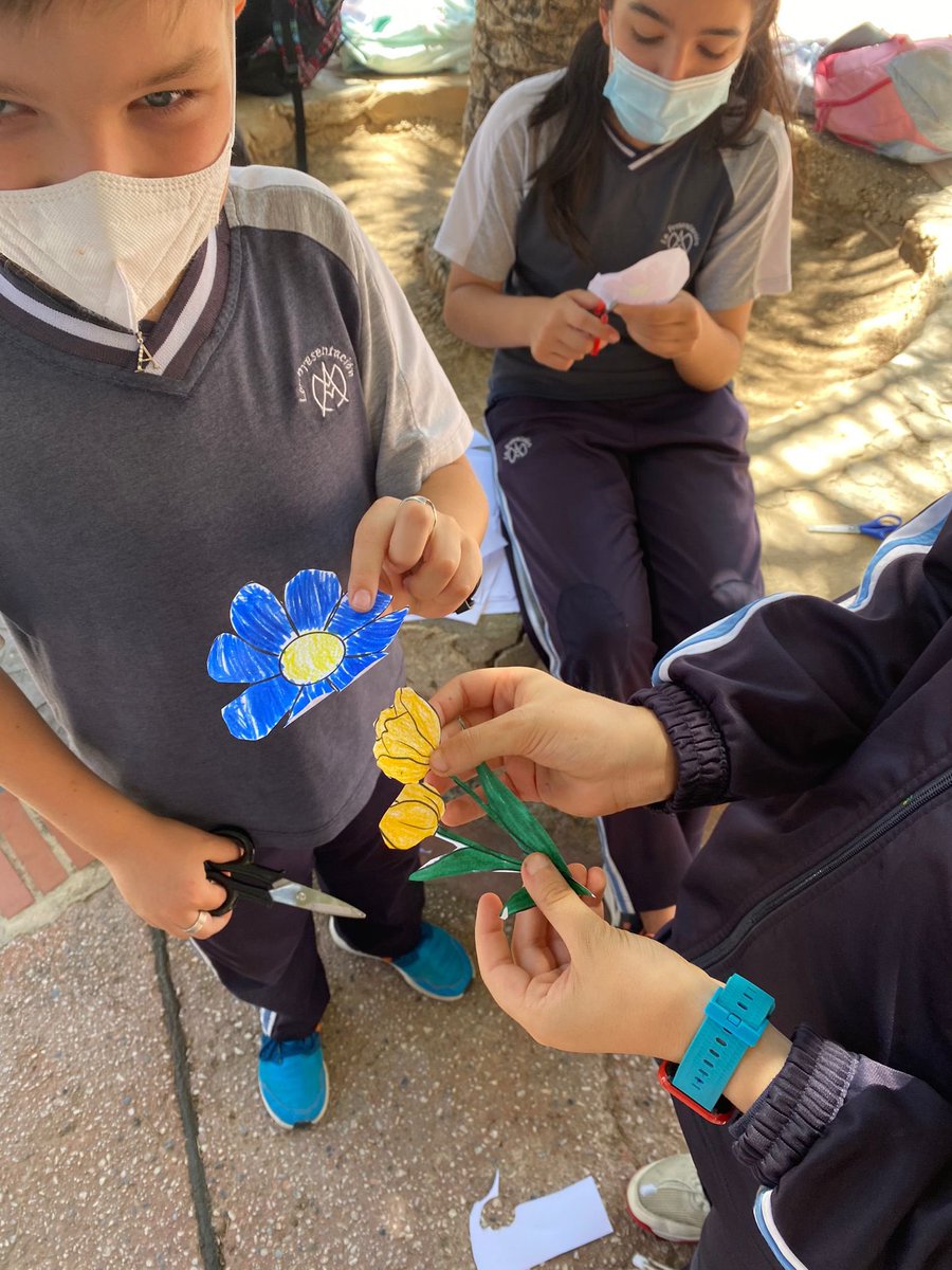 Colegio Diocesano La Presentación (@presentacionmlg) on Twitter photo #Mayo 🌸 | Trabajamos el mes de #María 🌸 con <a href="/GruposSMV/">MOVIMIENTO SMV</a>
✨Ella, madre de Jesús y nuestra Madre en la fe ✨
<a href="/fvictoria_es/">Fundación Victoria</a>
#colegiosdiocesanos #Mayo 🌸 | Trabajamos el mes de #María 🌸 con <a href="/GruposSMV/">MOVIMIENTO SMV</a>
✨Ella, madre de Jesús y nuestra Madre en la fe ✨
<a href="/fvictoria_es/">Fundación Victoria</a>
#colegiosdiocesanos