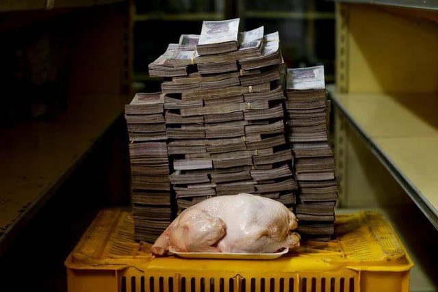 JoePompliano's tweet photo. In 2018, after years of hyperinflation in Venezuela, Reuters photographer Carlos Garcia Rawlins created images of food &amp; everyday items next to the amount of money it costs to buy them.

You needed about 14,600,000 bolivars to buy a 5-pound chicken.

That’s wild. https://t.co/iVyBd4zeeO