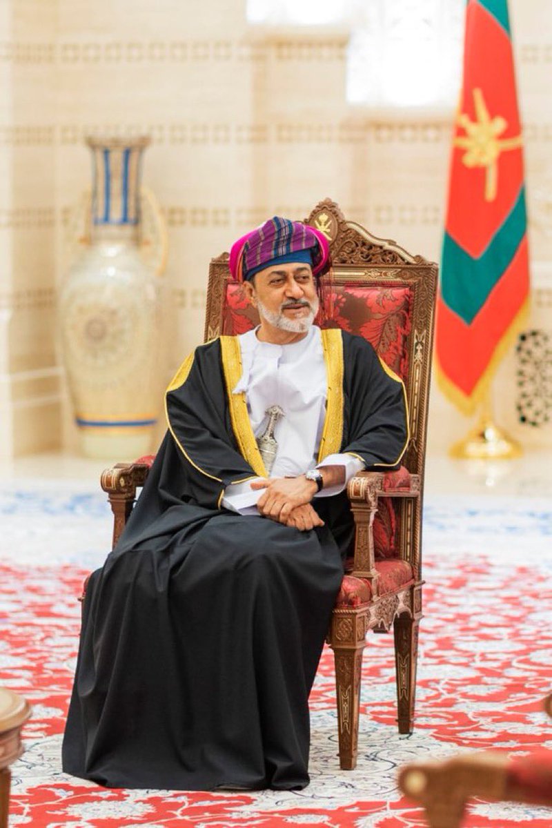 DrHamedkalbani's tweet photo. ( كم تمنينا أن نكون عمانيين )

جمله كررها لي بعض الزملاء العرب على إثر 

🔴كلمات سماحة المفتي @AhmedHAlKhalili حفظه الله الداعمة للقضية الفلسطينية

 🔴و بيان معالي السيد @badralbusaidi وفقه الله الداعم للقضية

باختصار ان تكون عماني هي نعمة تجهلها احيانا

حفظ الله مولانا السلطان https://t.co/a8Pz7qruE3