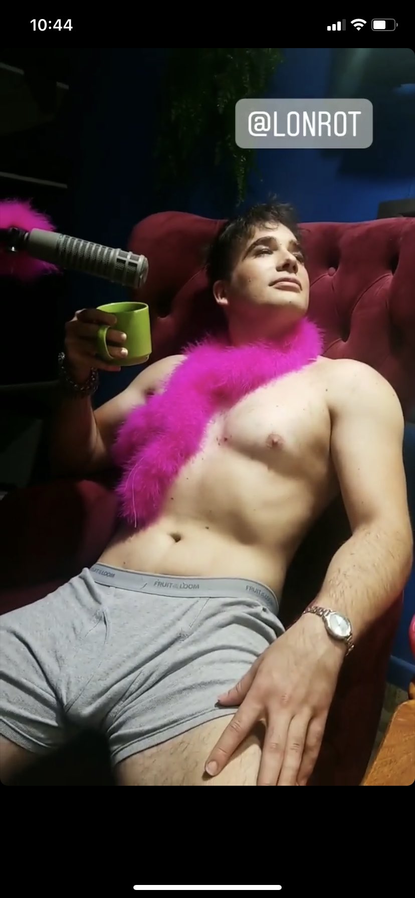 X पर closeclose: Lonrot desnudo t.co78LyJepjVT  X