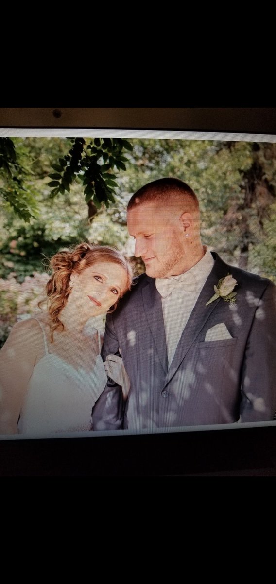 hurtman23's tweet photo. I've made millions of mistakes and or made bad decisions. I did do one thing right though. 🥵🥵 #sheeeeeshhhh https://t.co/iL2or2jQ5A