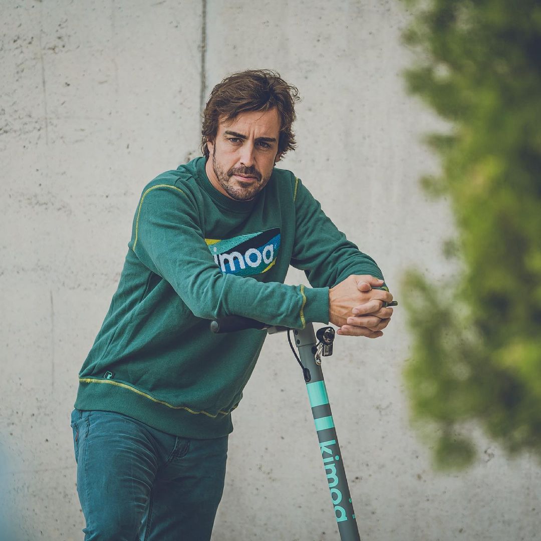 MissAlonsista14's tweet photo. Fernando Alonso @alo_oficial
#KimoaXPure
#Kimoa14
#Wearekimoa
#FernandoAlonso
🤩🤩🤩 https://t.co/FsSfSo3wpI