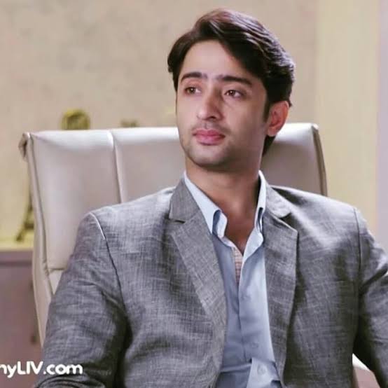 LetloveandLaugh's tweet photo. All tags are Trending 😍😍 today. this show will remain iconic.. Dev Dixit is also Trending.. 🔥🔥🔥
#ShaheerSheikh #KuchRangPyarKeAiseBhi #KRPAB https://t.co/UKsPxpKPYv