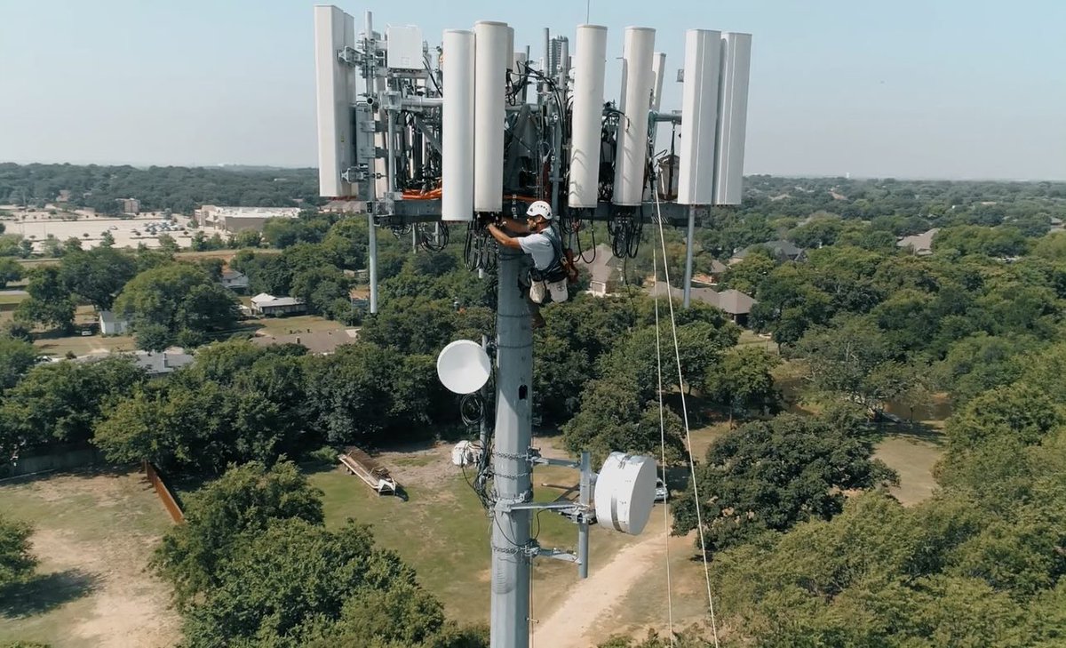 Following are general grounding and bonding requirements is critical. Let VERTICOM handle all your #WirelessConstruction needs. Our in-house expertise allows us to continually deliver quality work on all full service and specialty projects.