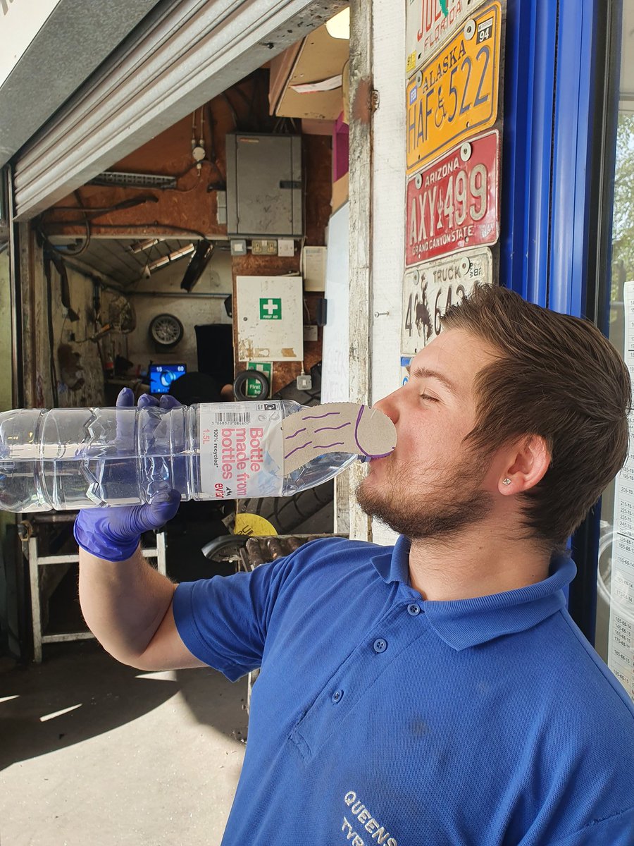 He loves it 🍆💦💦💦🤣🤣🤣