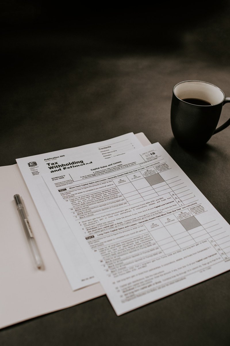 Are you a part of the group that gets an automatic tax extension? If you're not and need more time, the deadline to file an extension is quickly approaching. 
Learn more: buff.ly/33phPQn
#taxdeadline #taxextensions #2020taxes