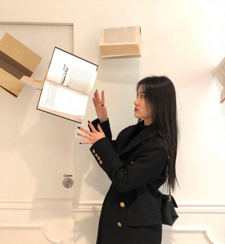 date with lucy ♡︎