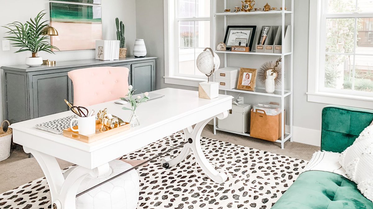 DBHomesInc's tweet photo. We can probably all admit: Working from the kitchen table was kind of cute when you thought you would be doing it for only a few weeks. But now? Not so much. That’s why in 2021 (and beyond) home offices will be more important than ever. https://t.co/QfU4kaGy9K