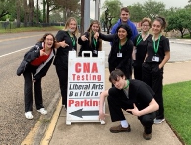 MHS_CTE's tweet photo. Good luck to Ms. Thornton and our CNA testers today! 💚 https://t.co/mglNohZgmu
