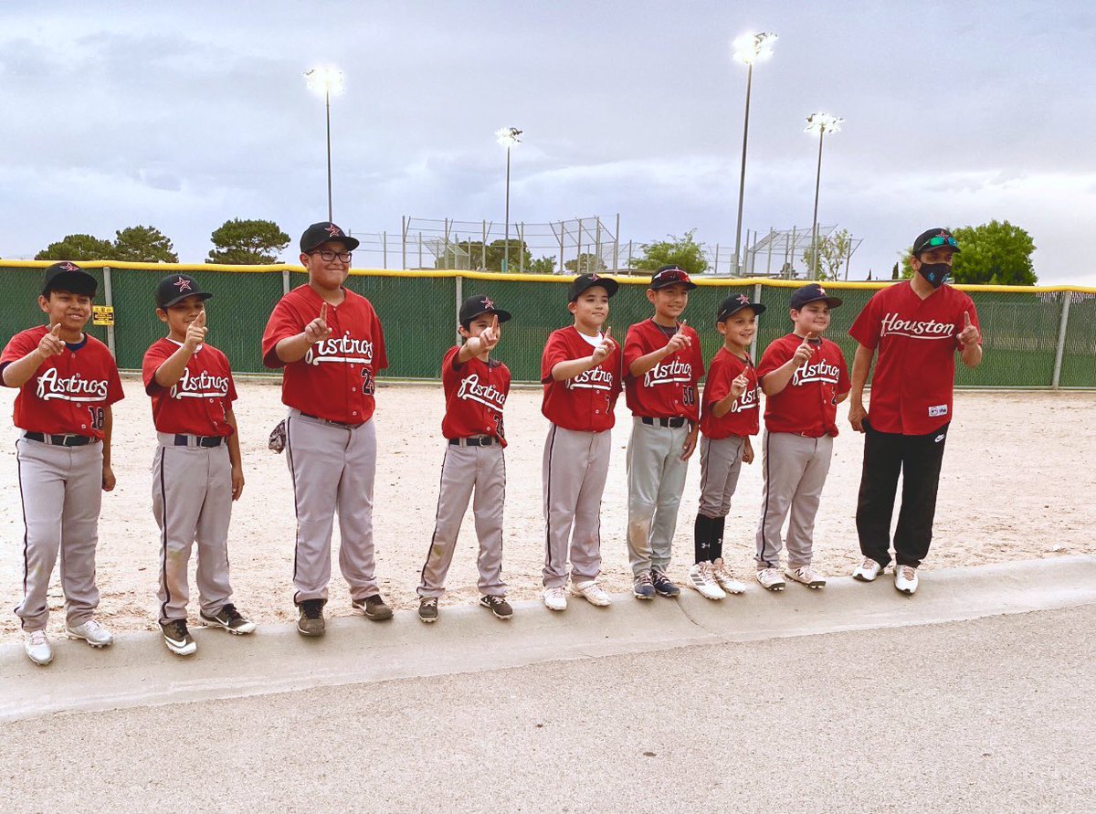 One of many highlights of my #TeamSISD journey has been coaching the El Paso Astros. Even while I coach, I videotape my son batting/pitching like any typical dad. Love ALL our boys as my very own. Watch out SISD HS baseball...here come Stros Bros! They’re ready to compete! ⚾️💪👊
