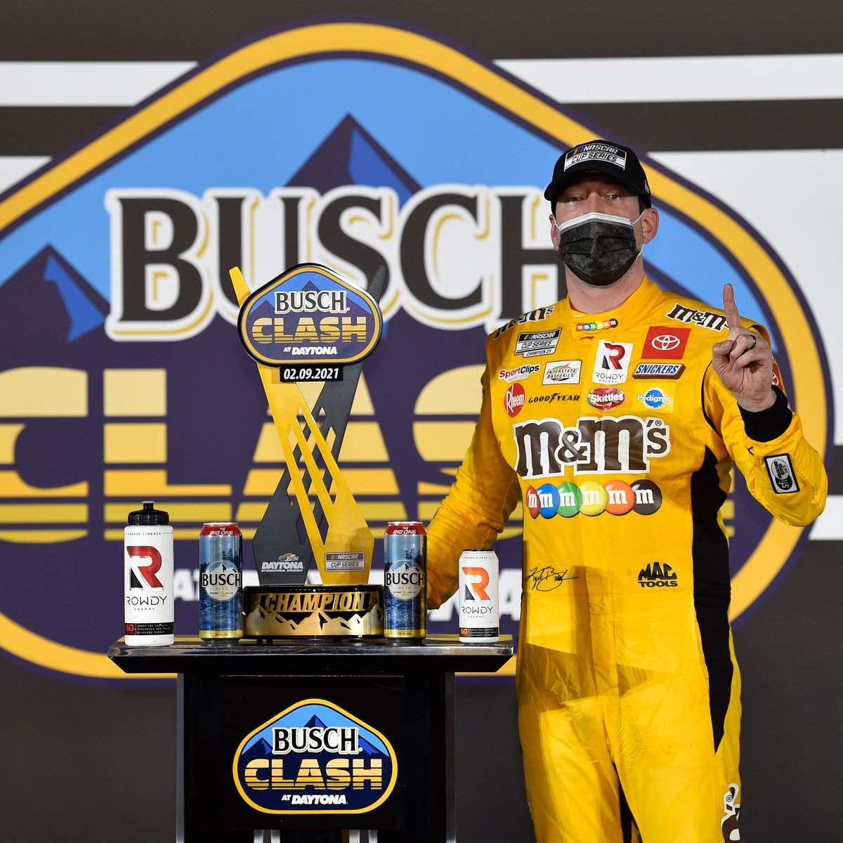 KyleBusch's tweet photo. #RowdyNation here’s your chance to win some signed Busch Clash victory lane hats!
 
To enter:
1. Follow @KyleBusch
2. Tag a friend
3. RT this post
 
Two lucky winners + friends will be randomly selected on Friday 5/14.
Open to US residents only. 
#TeamToyota | #giveaway https://t.co/TPIkcRO0So