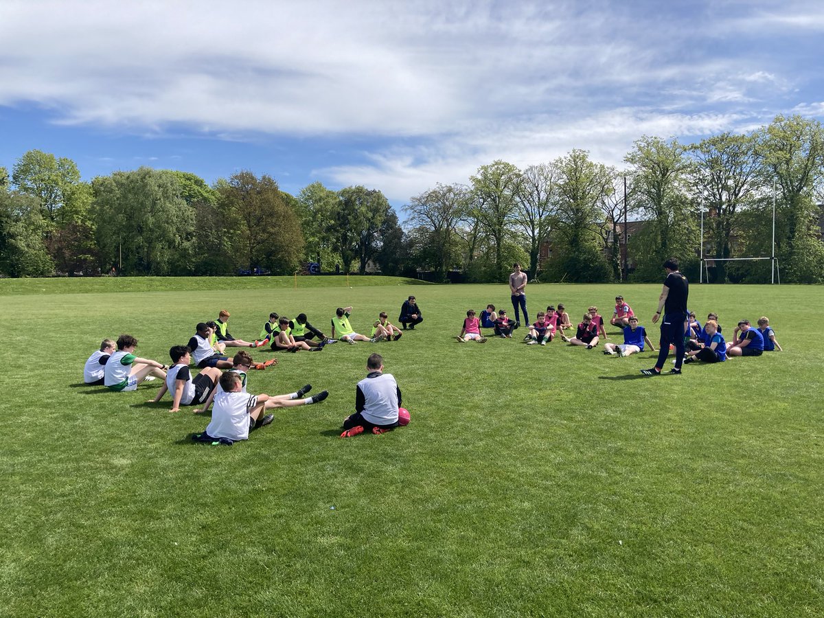 MaristSport's tweet photo. Great to be back on the field today with our first year boys Gaelic footballers. Plenty of skill &amp; enthusiasm on display. Thank you to Mr McMahon Mr Grugan &amp; Mr Quigley for their expertise and time https://t.co/7gMCTPgLz7