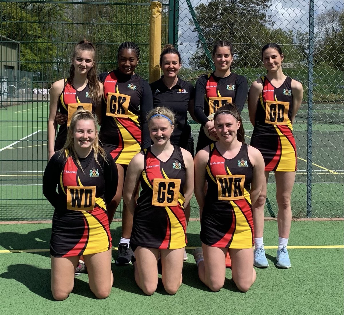 LWC_Sport's tweet photo. A short but much loved season with these two teams! A big thanks to @SportLP for coming to us today for the Senior 1st and 2nd netball match. A perfect afternoon of good sun, great netball and fabulous 6th formers! Very proud coach ⭐️ #LWCSport #LWCNetball #ShortButSweet https://t.co/2G3WMBqNxj