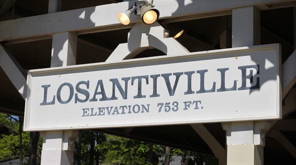 Ever wonder why the Rivertown train depot notes a town called Losantiville? That’s actually the original name of Cincinnati, dating back to 1788. #KingsIsland