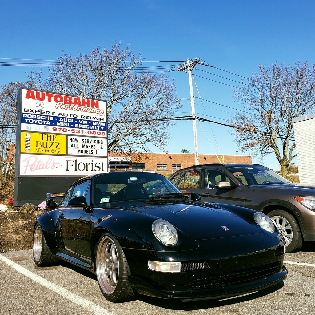 AutobahnPrfmnce's tweet photo. Autobahn Performance is looking for shop help! We are looking for a motivated individual ready to help wash cars, clean the storefront, garage and help with the technicians. Please contact us or stop in and talk with us! https://t.co/kJKKhLIrqS https://t.co/huZ1sZ9cu6