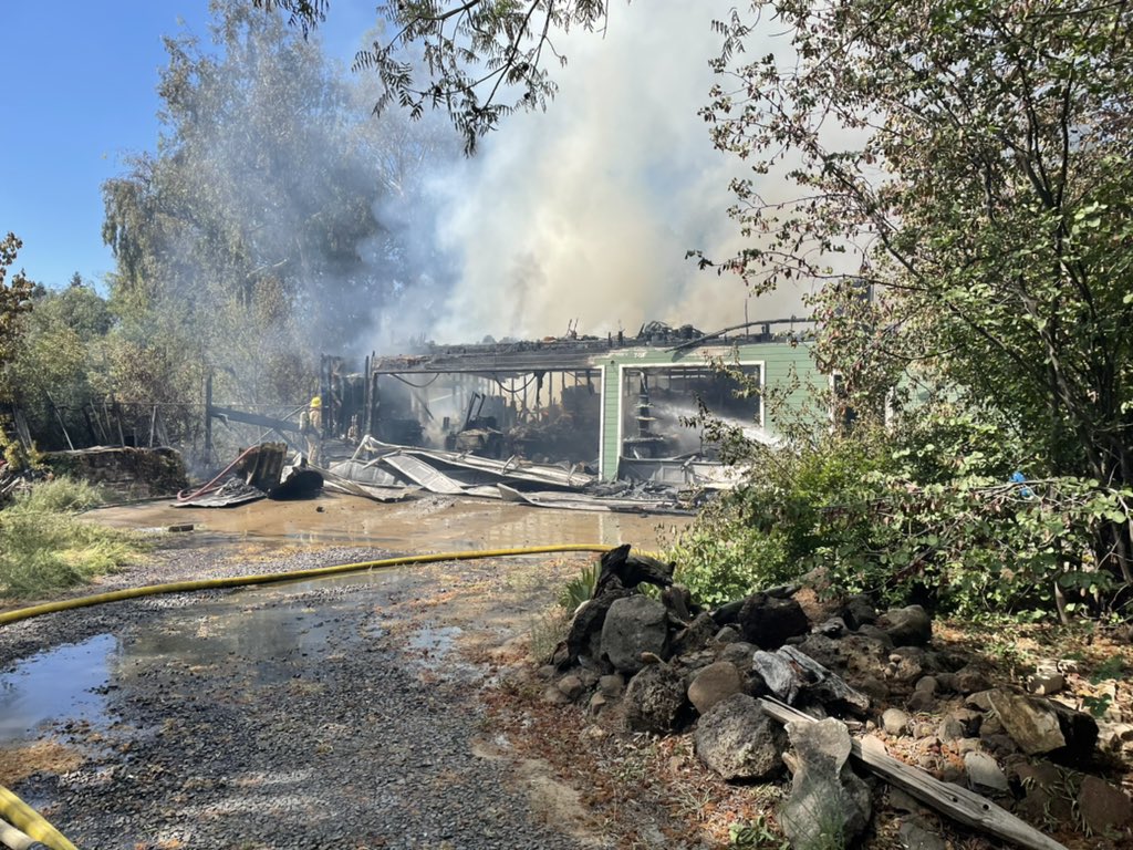 CALFIRE_ButteCo's tweet photo. #Butterflyfire [update] https://t.co/8VKcWps3Gs