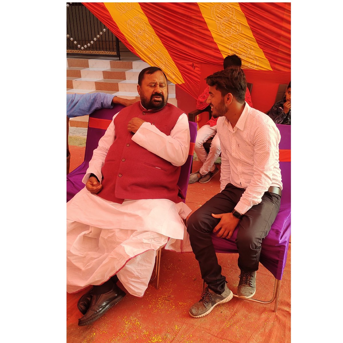 RaoBittukumar's tweet photo. साहेबगंज के पूर्व विधायक , बिहार सरकार के पूर्व मंत्री और राजद के वरिष्ठ नेता आदरणीय श्री रामविचार राय जी का करोना संक्रमण से निधन हो गया है भगवान उनके आत्मा को शांति दे । @RamvicharR 
r.i.p
@yadavtejashwi @laluprasadrjd @RJDforIndia @MuzaffarpurRjd @ikingkumar 
#ramvicharray https://t.co/jjFd6O5J2g