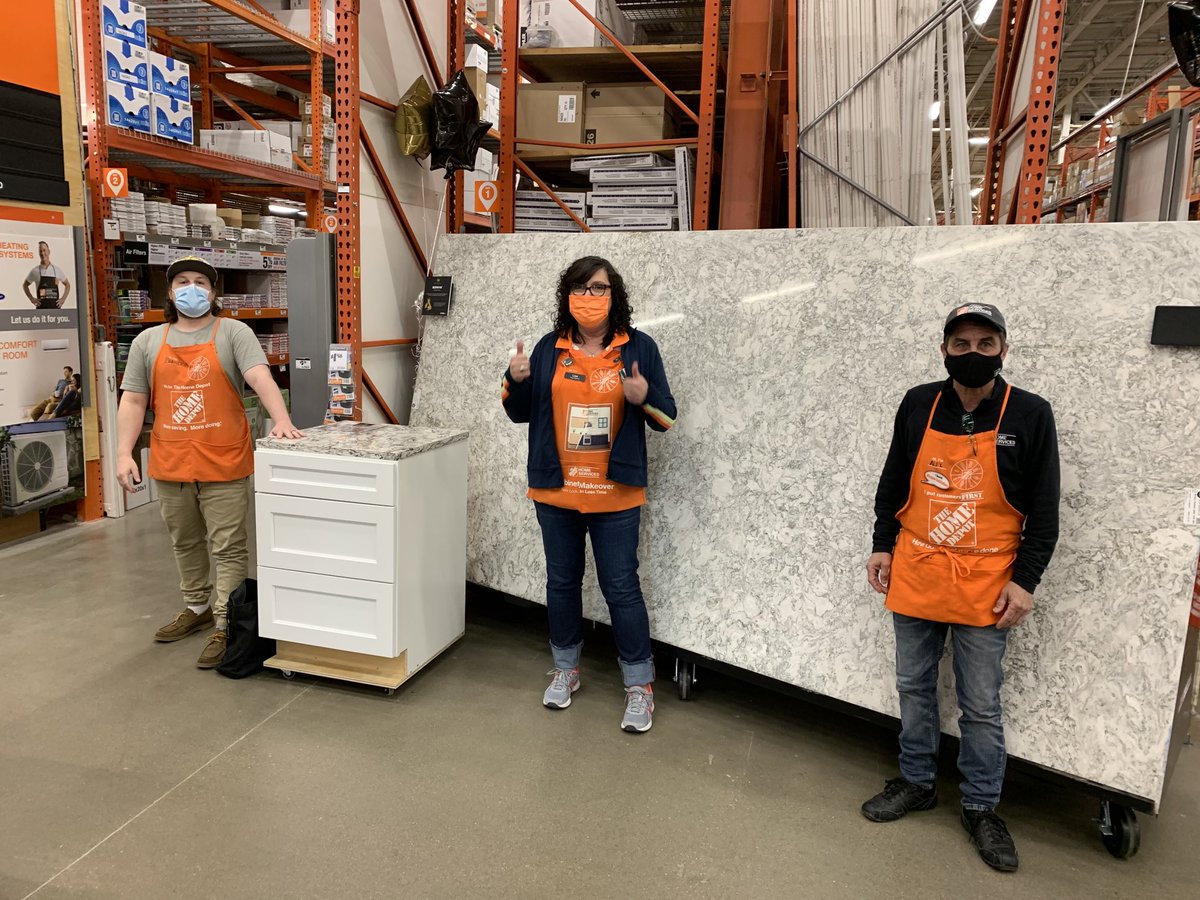 Store 3809 rockin n rollin with Brandon Snyder and Lisa Seymour