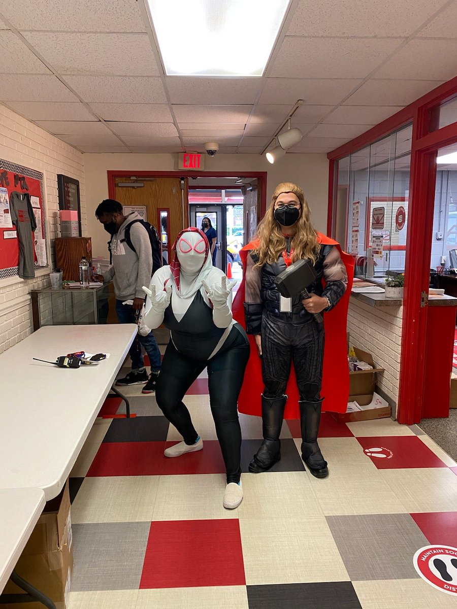 Thor flew in all the way from Asgard to help Spider Woman keep <a href="/CKELEM/">Cora Kelly</a> safe! 

@CKelemPE killing Spirit Week! Don't forget tomorrow is PJ day 🥳