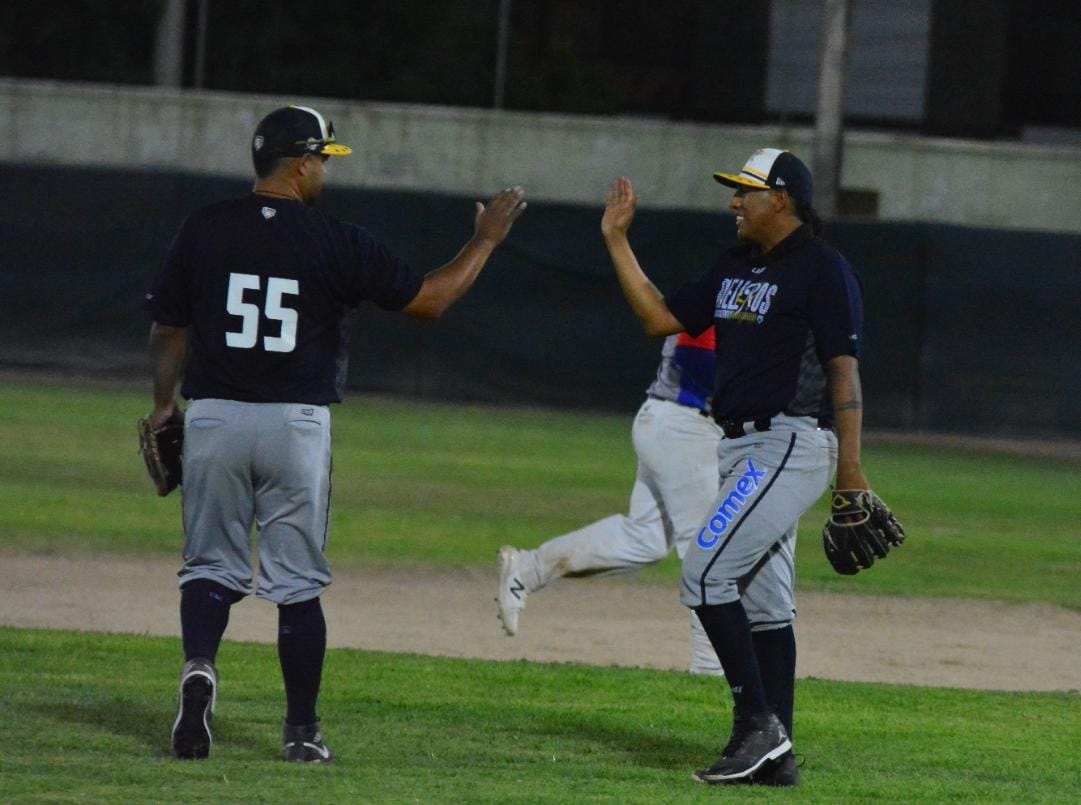 Previa <a href="/RielerosDeAgs/">RielerosDeAgs</a> vs <a href="/MisMariachisGDL/">Mariachis</a> 

Última serie de la <a href="/CopaSanLuisP/">Copa San Luis Potosí</a> 

twitlonger.com/show/n_1srmkjo