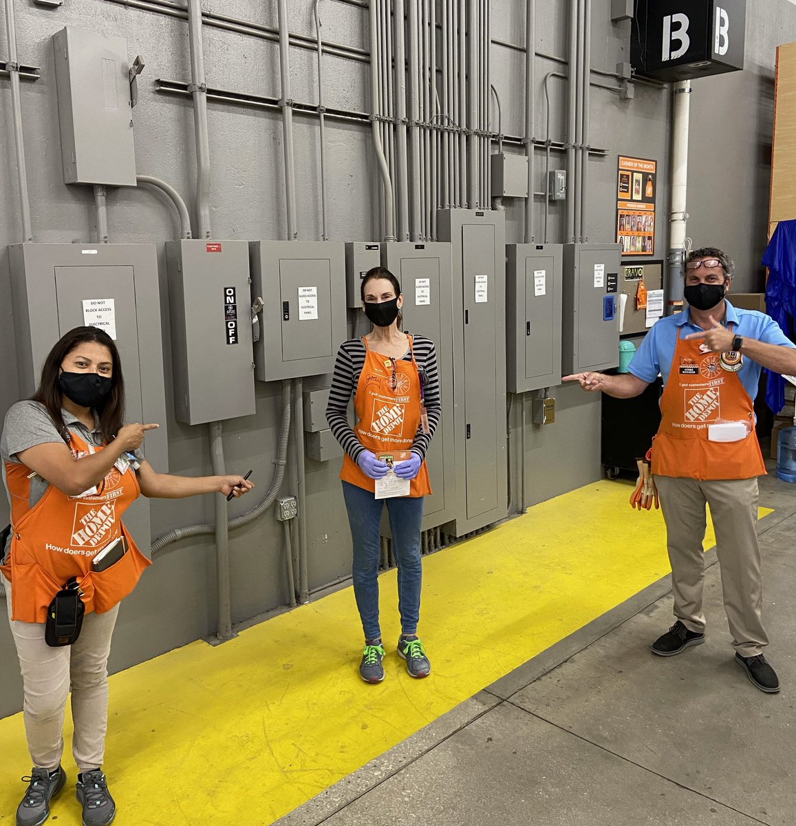 Dave Crowthers (@davec_thd) on Twitter photo During our D90 DOTW walk we observed Jody providing excellent customer service as well as following all FE scanning techniques...even got a CC! Great job Jody for GETing involved! <a href="/marybalmac3da/">Mary Balmaceda</a> <a href="/sgaskinshd/">Stacey Gaskins</a> <a href="/VinnyTHD165/">Vincent Caci</a> <a href="/Allison_HD/">Allison Cintron</a> @Cff025Fines <a href="/cjbama01/">Carolyn Cantrell</a> <a href="/JodyCooper0404/">Jody Cooper</a> During our D90 DOTW walk we observed Jody providing excellent customer service as well as following all FE scanning techniques...even got a CC! Great job Jody for GETing involved! <a href="/marybalmac3da/">Mary Balmaceda</a> <a href="/sgaskinshd/">Stacey Gaskins</a> <a href="/VinnyTHD165/">Vincent Caci</a> <a href="/Allison_HD/">Allison Cintron</a> @Cff025Fines <a href="/cjbama01/">Carolyn Cantrell</a> <a href="/JodyCooper0404/">Jody Cooper</a>