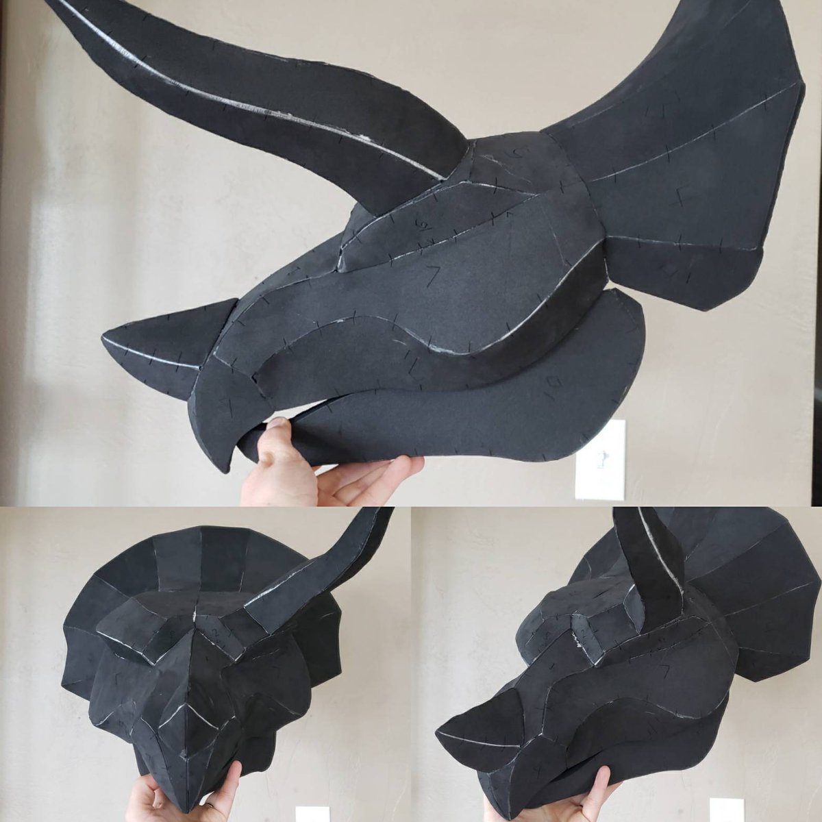 Kazulcosplay's tweet photo. Triceratops pattern is almost ready! This is my test build, now I can finish up the file and get ready to record the tutorial video. All the ceratopsian are my favorite dinosaurs so I'm excited for this pattern. Hope you'll enjoy it too!
#dinomask #triceratops #maskpattern https://t.co/TGhD2YSd48