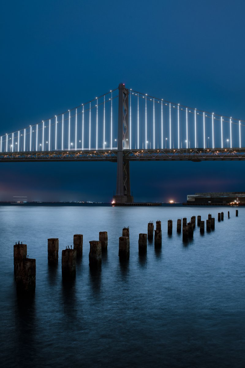 priyankap_patel's tweet photo. Blue Bay💙

Spending the evening walking along The Embarcadero is one of my fav things to do whenever I visit SF. Blue Bay was shot towards the end of the blue hour on a fall evening I spent at Pier 14 listening to music and photographing the skyline.
https://t.co/FlVYCvA5cJ https://t.co/FpxOOASpbx