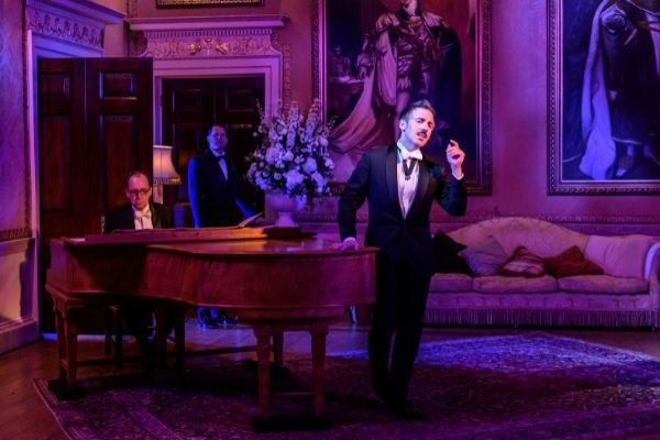 Seen this? ‘The wordplay whizzes along’: #TheSorrowsOfSatan is played with such tongue in cheek dedication it is hard not to engage &amp; enjoy this twist on a well-known tale, says <a href="/loureviewsblog/">Louise Penn (LouReviews)</a> <a href="/sorrowsofsatan/">The Sorrows of Satan</a> dlvr.it/RzVxHb