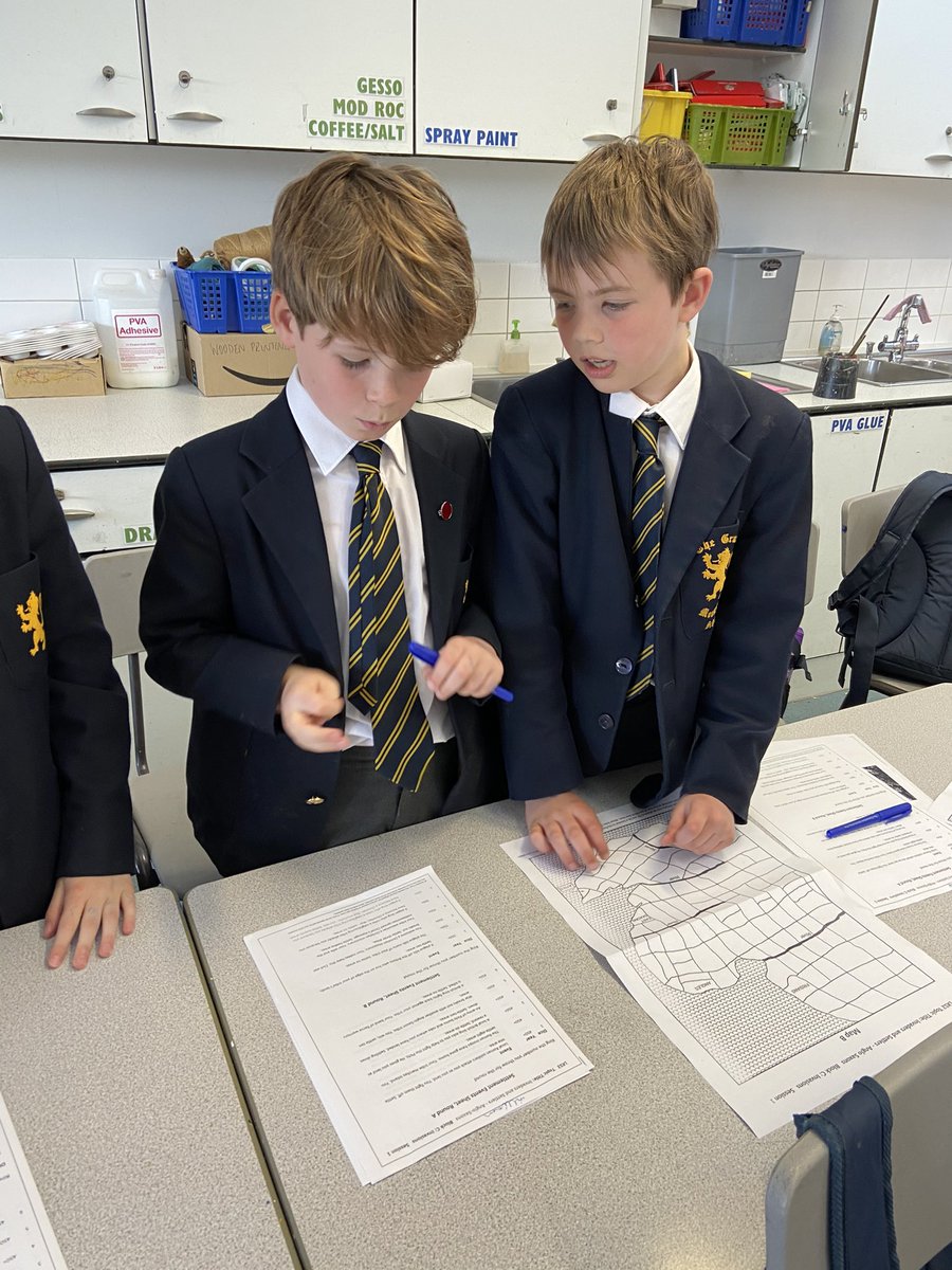 Year 4 really enjoyed playing a game to understand the invasions of the Angles, Saxons, Jutes, Picts, Scots and Frisians in the first century AD! Sometimes feeling very unfairly outnumbered! 🧮🇬🇧♣️ <a href="/Habsmonmouth/">Haberdashers' Monmouth School</a> <a href="/MonBoysPrep/">Monmouth Boys' Prep</a> #Humanities #AngloSaxons