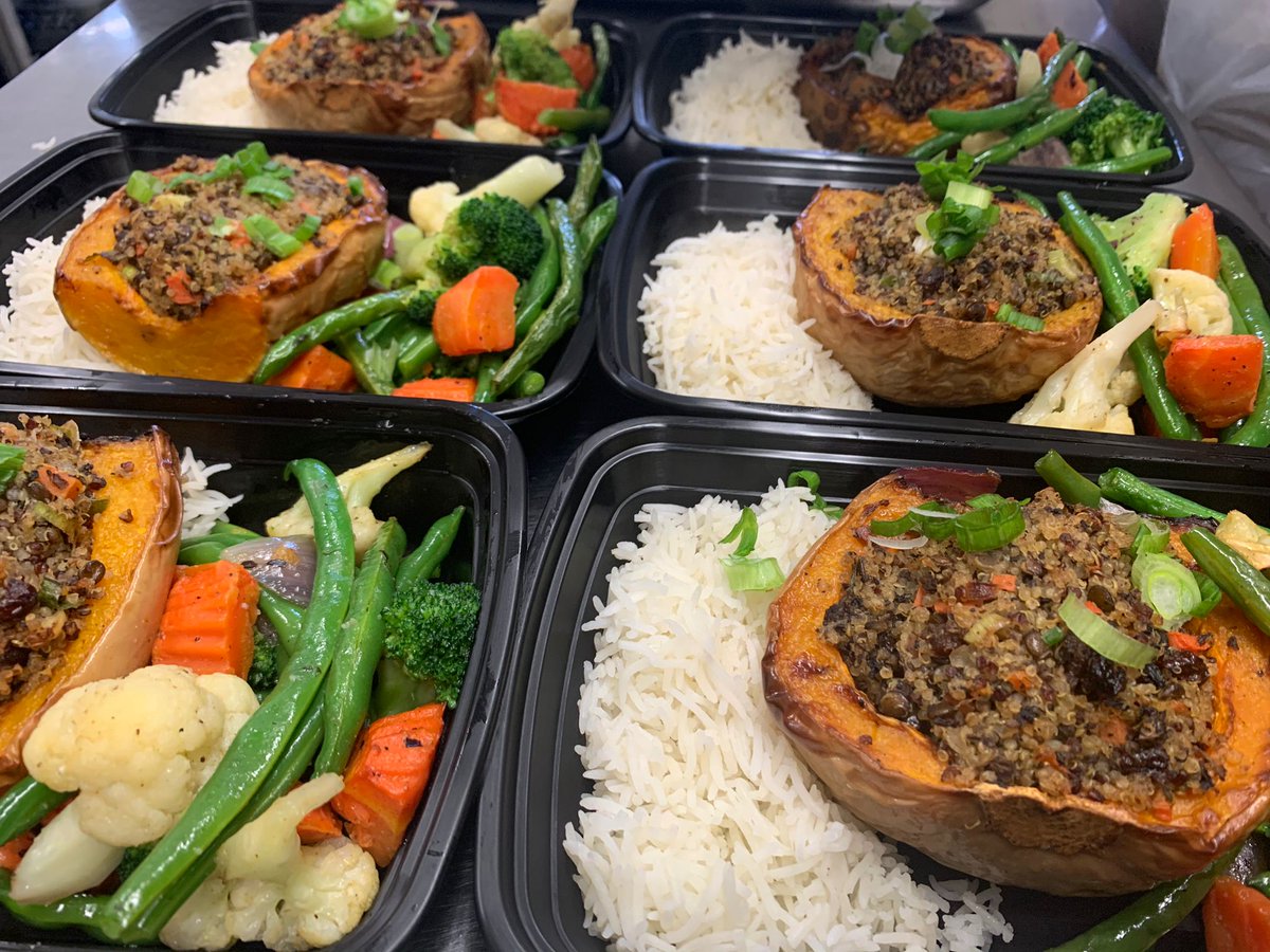 heartycatering's tweet photo. Its #nursesweek! Celebrating the caring and committed nurses of @ontarionurses Local 6 with safely prepared local, organic and delicious meals and baked treats.

Every nurses week is special, but this year, we're especially grateful for the amazing work of our #healthcareheroes! https://t.co/jw3suasJwp