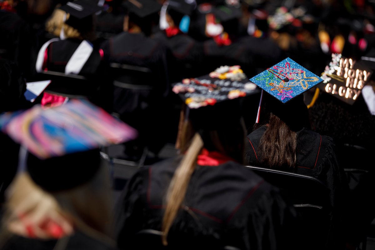 IUSouthBend's tweet photo. So proud of our Titans who graduated today! View more photos of today's #IUSBGrad20 #IUSBGrad21 ceremony at: https://t.co/c9TDfFtJty https://t.co/XYCfn69lrl