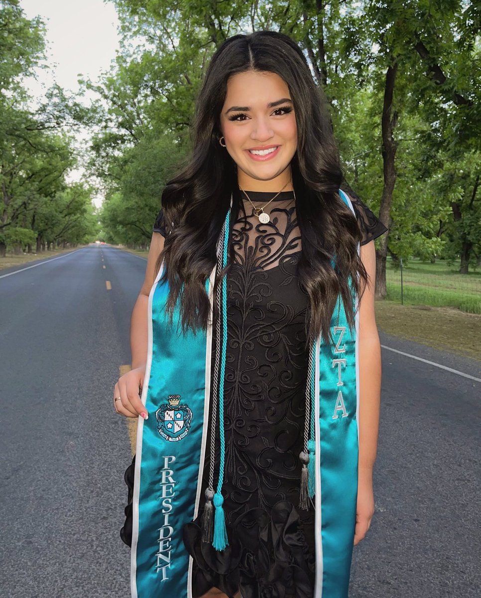 💕Senior Spotlight: Ashleigh Randazzo

Ashleigh joined ZTA in the fall of 2017! The leadership positions she has held are President, Vice President, and External Social Chair! 👏🤩