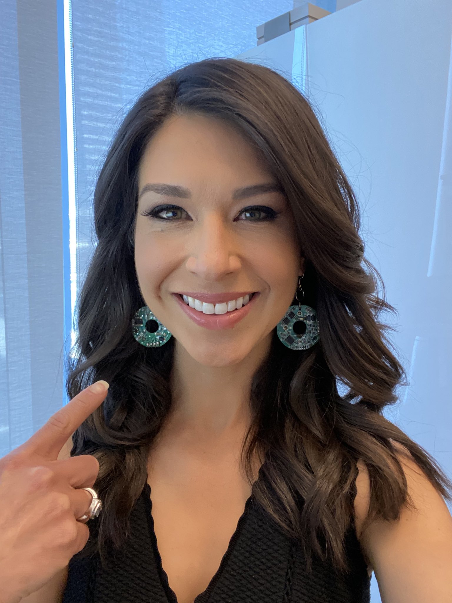 Ana Cabrera on Twitter "Yes, my earrings today are old computer chips