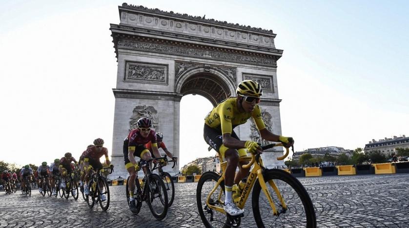 OutdoorSportCha's tweet photo. 🚴♀️🇫🇷 Womens Tour de France confirmed to return in 2022. The #TourdeFrance organiser has confirmed that the revived #WomensTourdeFrance will take place shortly after the mens event in the summer of 2022. #cycling #tdf2021 #TDF #WTDF https://t.co/T2hDMydOzn #outdoorsportchannel https://t.co/hCSmMldfas