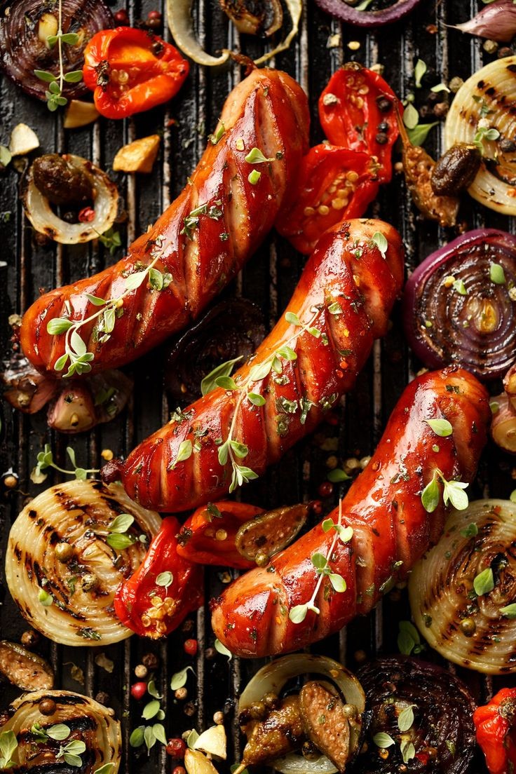 SovUpack's tweet photo. Будет вкусно 😋 

#сезонгриль
#гриль
#современнаяупаковка 
#сосиски 
#колбаснаяоболочка 
#коллагеноваяоболочка https://t.co/RZ9TblS8Z6