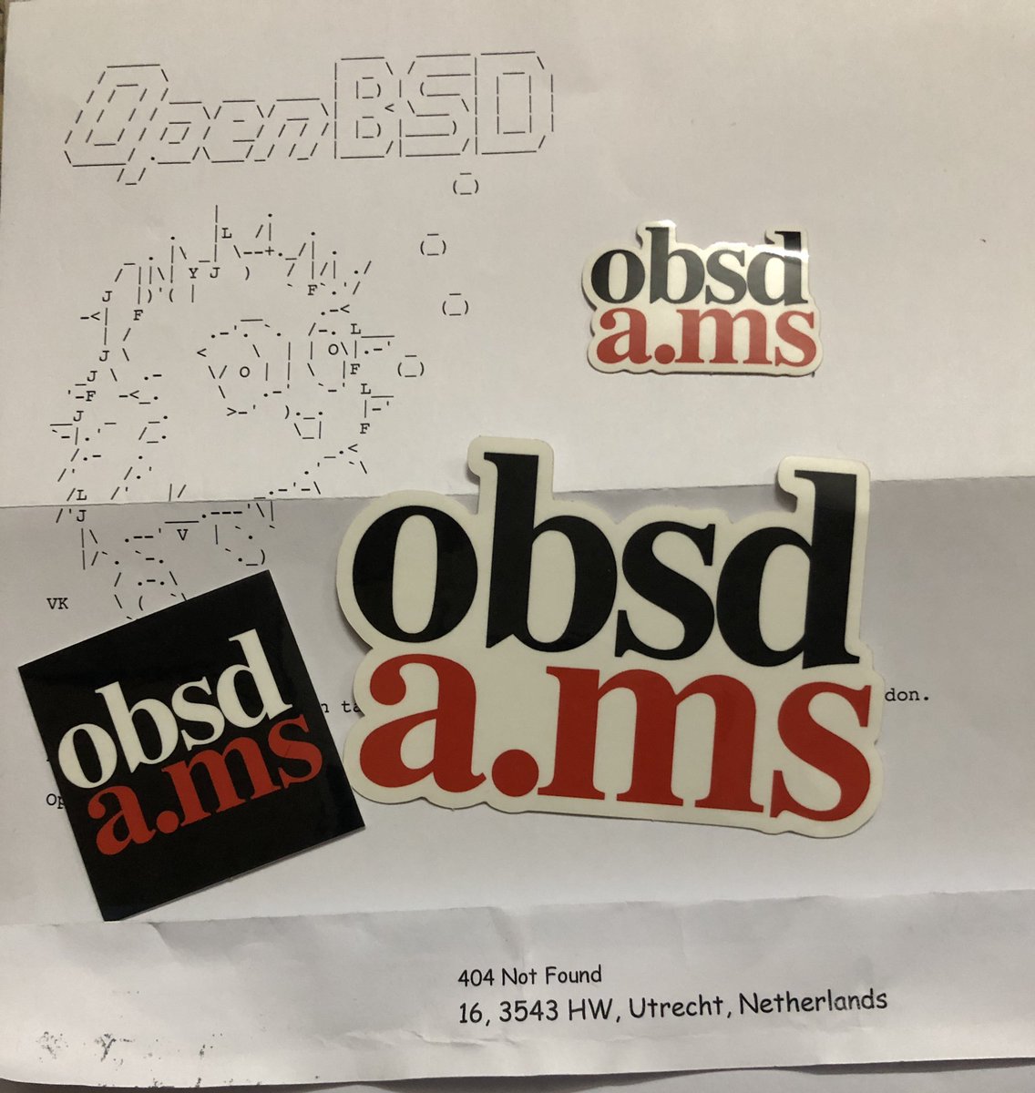 writeimtiaz's tweet image. Received in Bangladesh.
Thanks to @OpenBSDAms for the stickers....